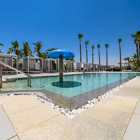 فندق Tasia Maris Sands (adults Only) 4*