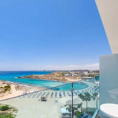 Tasia Maris Sands (adults Only) أيا نابا