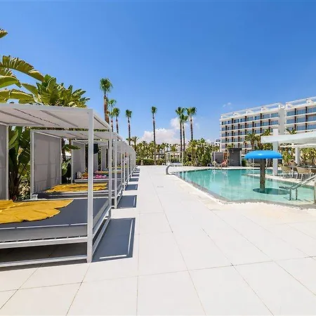 Tasia Maris Sands (adults Only) 4*