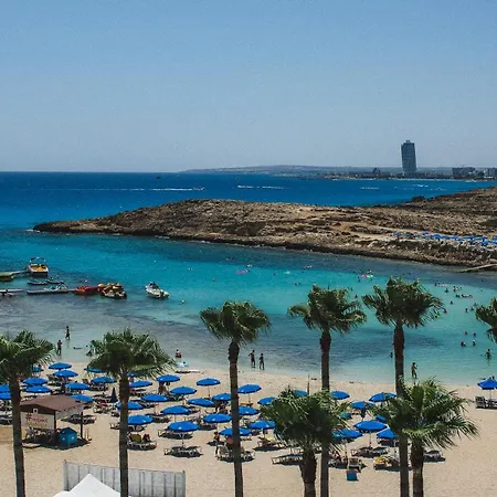 Tasia Maris Sands (adults Only) أيا نابا