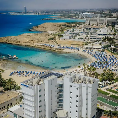 Tasia Maris Sands (adults Only) 4*