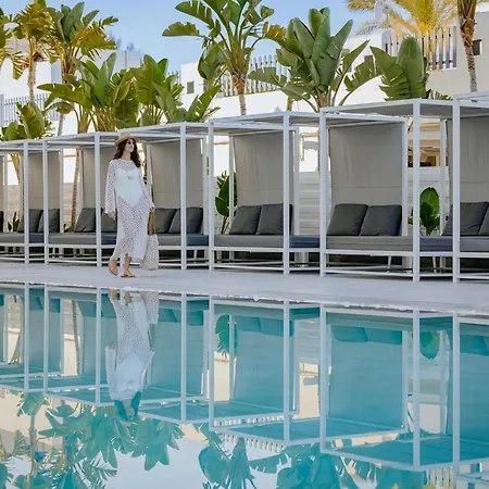 Tasia Maris Sands (adults Only) 4*