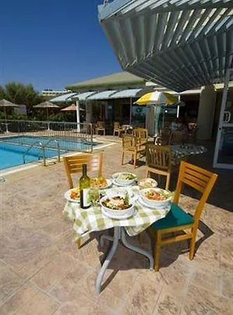 Tasia Maris Sands (adults Only) 4*