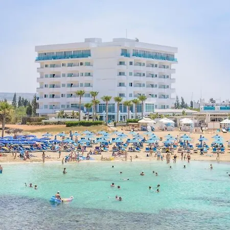 Tasia Maris Sands (adults Only) أيا نابا