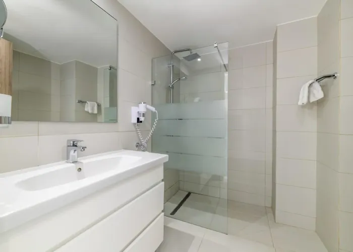 Tasia Maris Sands (adults Only)