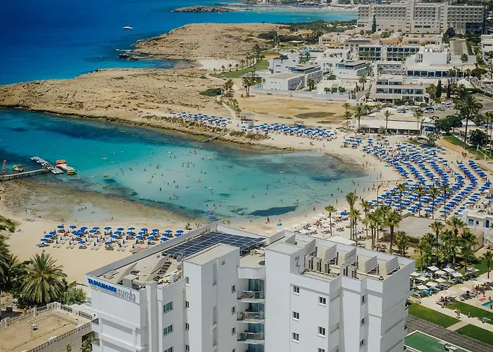 Tasia Maris Sands (adults Only) 4*
