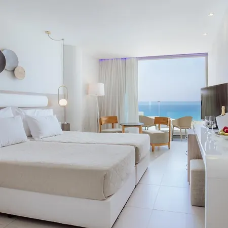 Tasia Maris Sands (adults Only) ホテル 4*