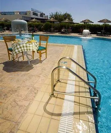 Tasia Maris Sands (adults Only) 4*